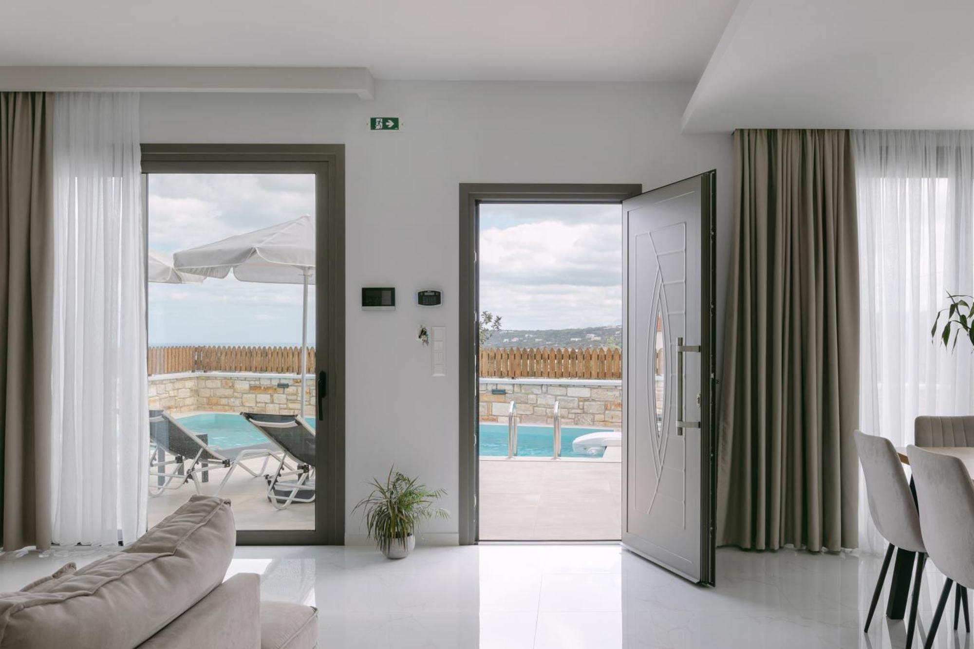 Halaro Villa Gerani  Exterior photo